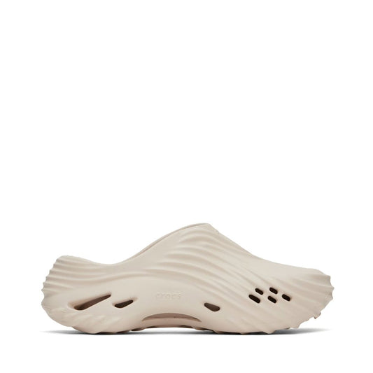 CROCS Beige Echo Wave Clogs